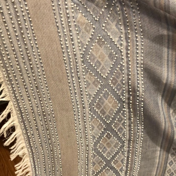 NWOT Anthropologie wrap - Picture 2 of 4